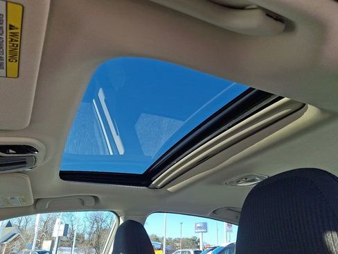 Used 2024 Subaru Legacy Premium image 14