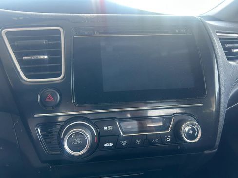 Used 2015 Honda Civic SE image 13