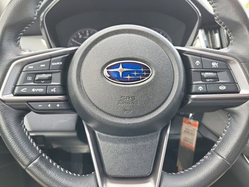 Used 2023 Subaru Outback Premium AWD/4WD image 18