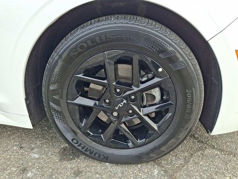 Used 2025 Kia K5 LXS image 8