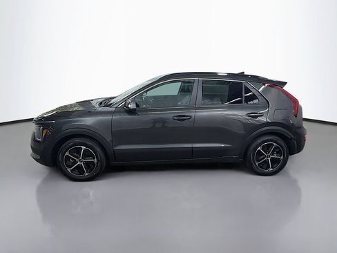 Used 2024 Kia Niro EX FWD image 6