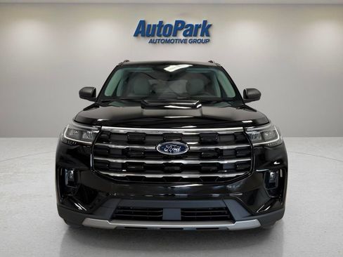 New 2026 Ford Explorer Active w/ Active Comfort Package AWD/4WD image 2