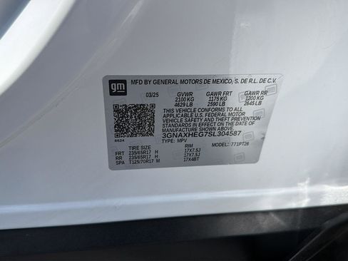 Certified 2025 Chevrolet Equinox LT w/ Convenience Package II FWD image 42