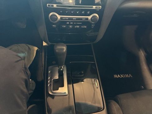 Used 2010 Nissan Maxima 3.5 S image 21