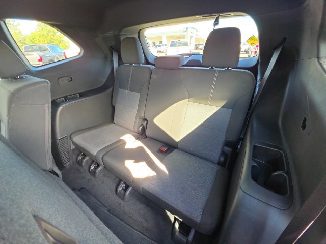 Used 2025 GMC Acadia Elevation AWD/4WD image 28