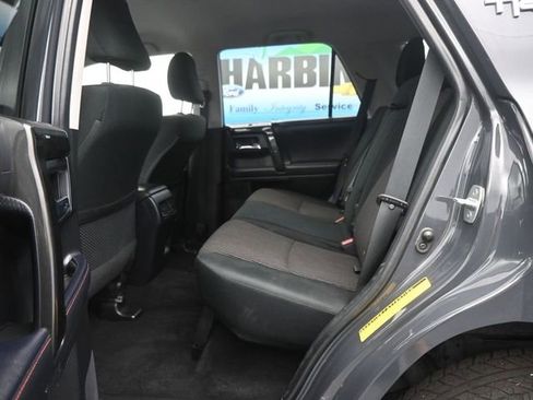 Used 2024 Toyota 4Runner TRD Off-Road image 9