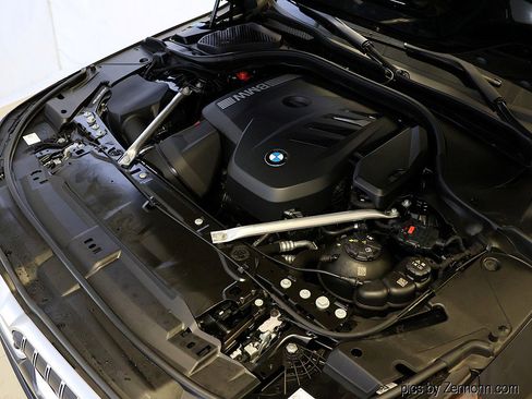 Certified 2024 BMW 530i xDrive w/ Premium Package image 42