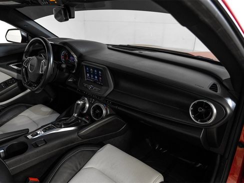 Used 2022 Chevrolet Camaro LT image 11