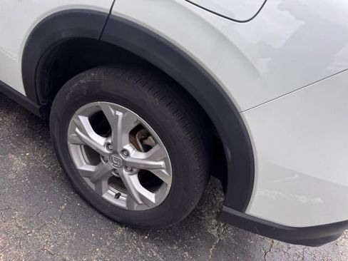 Certified 2024 Honda HR-V LX image 8