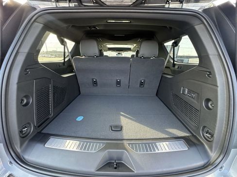 New 2026 Chevrolet Suburban Premier w/ Sun And Tow Package image 25