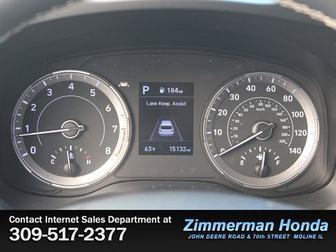 Used 2022 Hyundai Venue Limited image 9