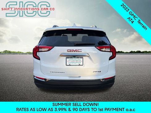 Used 2023 GMC Terrain AT4 AWD/4WD image 5