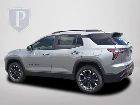 New 2026 Chevrolet Equinox RS FWD image 9