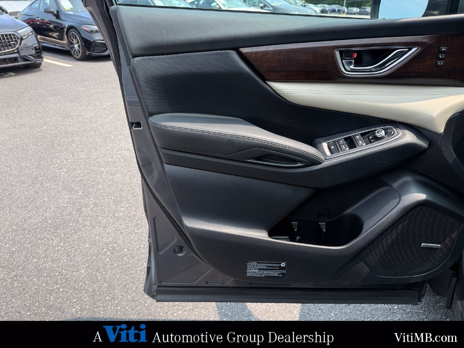 Used 2022 Subaru Ascent Touring AWD/4WD image 16