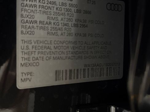 Certified 2025 Audi Q5 Prestige image 21