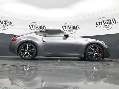 Used 2020 Nissan 370Z Touring Sport RWD image 33