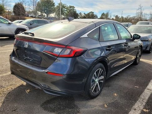 Used 2024 Honda Civic LX image 6