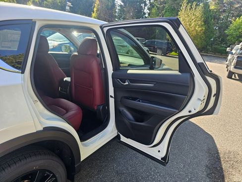 New 2025 MAZDA CX-5 Carbon Edition image 27