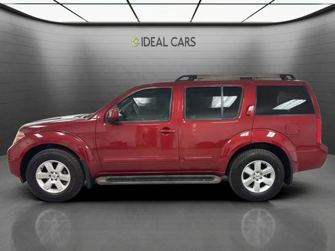 Used 2008 Nissan Pathfinder SE w/ Premium Pkg RWD image 2