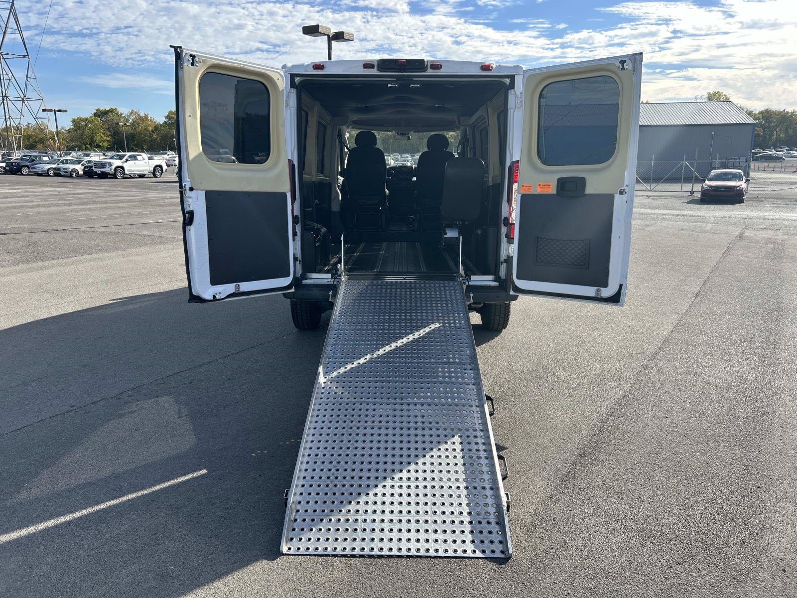 Used 2017 RAM ProMaster 1500 w/ Interior Convenience Group FWD image 20