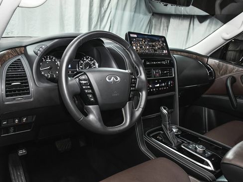 Used 2024 INFINITI QX80 Premium Select w/ Cargo Package image 17