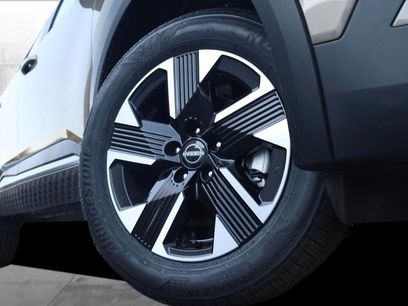 New 2026 Nissan Kicks SV w/ Cold Weather Package