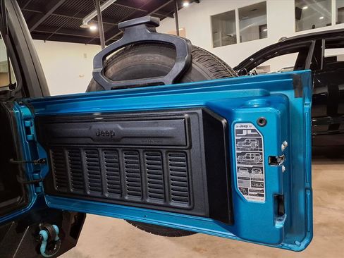 Used 2020 Jeep Wrangler Unlimited Sport S image 21