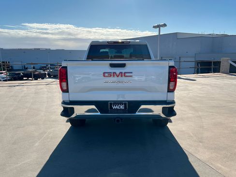Used 2022 GMC Sierra 1500 Pro w/ Fleet Convenience Package image 5