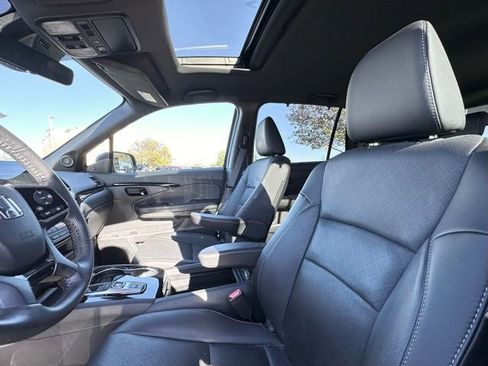 Used 2022 Honda Passport Elite image 15