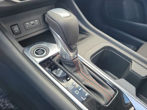 New 2025 Nissan Sentra SR image 31