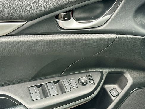 Used 2021 Honda Civic Sport image 21