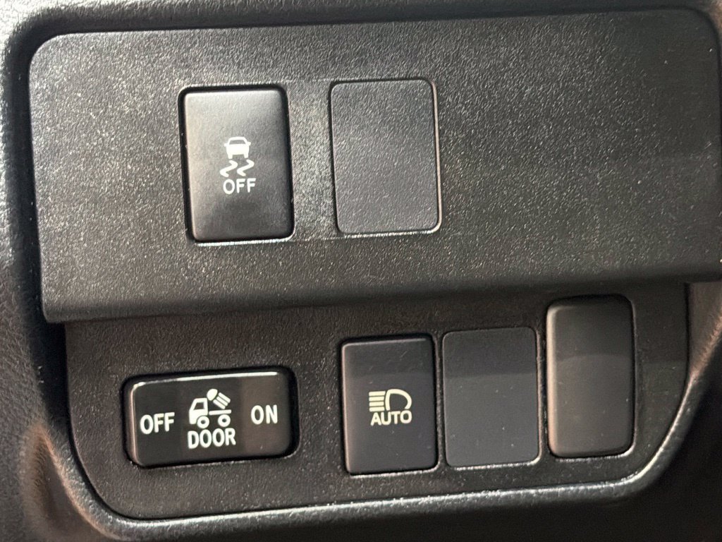 Used 2021 Toyota Tacoma SR5 RWD image 22