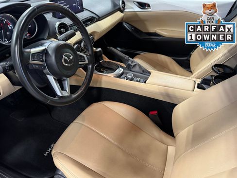 Used 2024 MAZDA MX-5 Miata Grand Touring RWD image 16