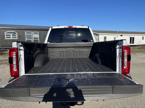 New 2026 Ford F250 Lariat w/ Lariat Ultimate Package image 13