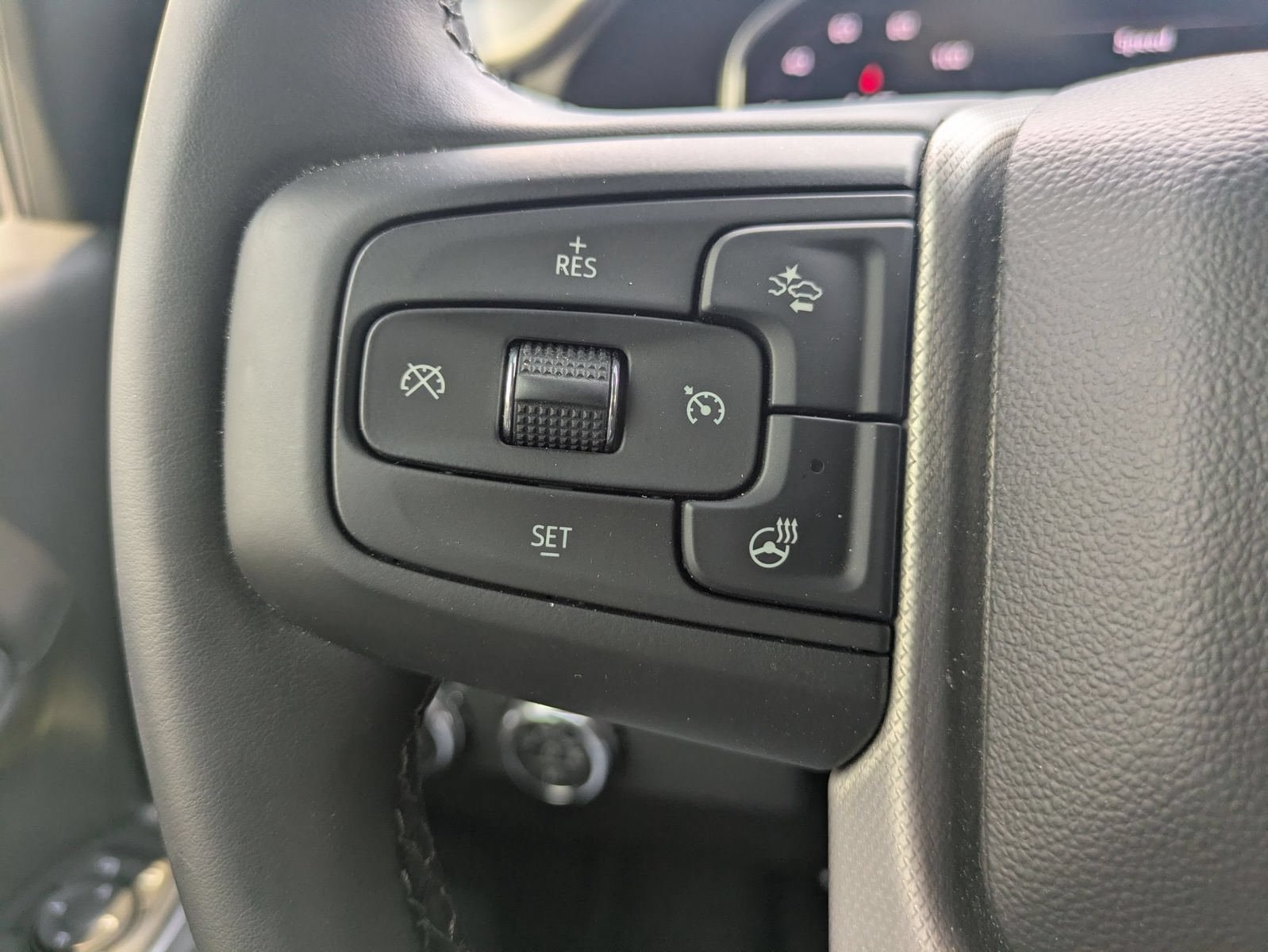 Used 2025 GMC Sierra 2500 Denali w/ Technology Package AWD/4WD image 13