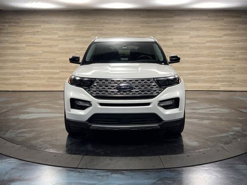 Used 2023 Ford Explorer Limited w/ Limited Technology Package image 32