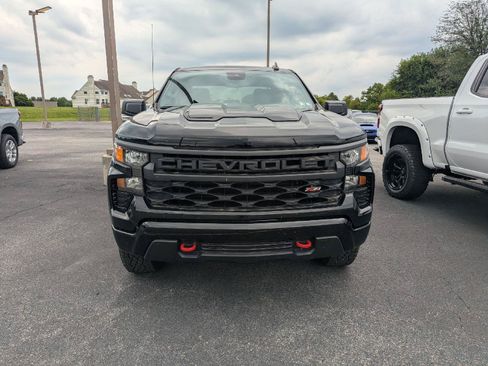 Used 2024 Chevrolet Silverado 1500 Custom Trail Boss AWD/4WD image 2