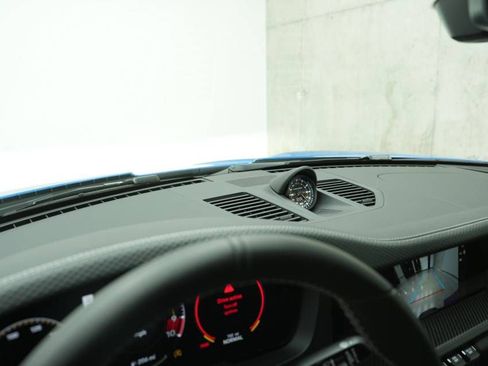 Certified 2026 Porsche 911 GT3 RWD image 16
