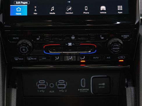 Used 2024 Jeep Grand Cherokee Limited 4xe AWD/4WD image 19