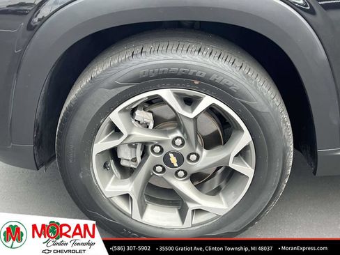 Certified 2024 Chevrolet Trax LT w/ Driver Confidence Package FWD image 10