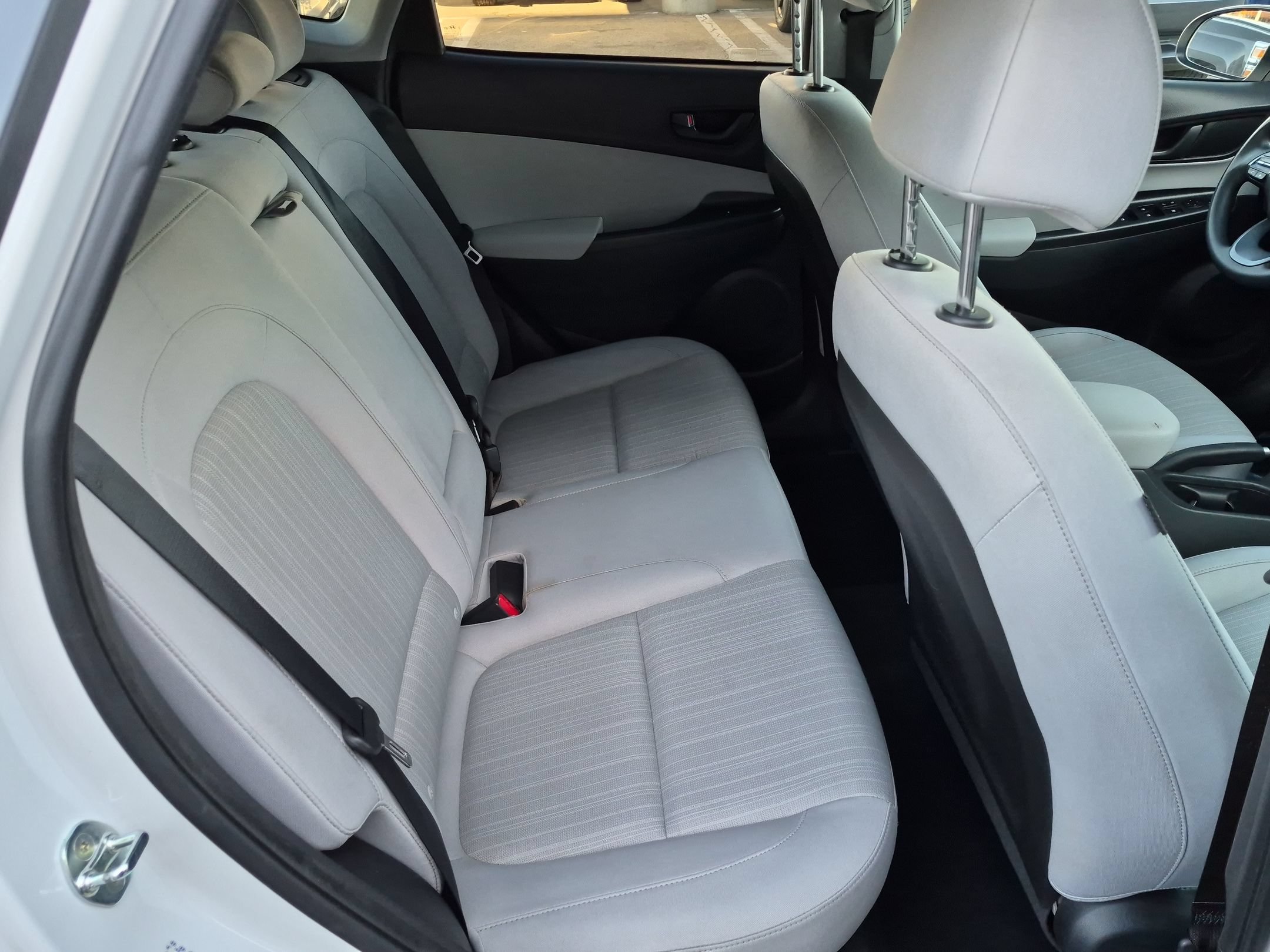 Used 2023 Hyundai Kona SEL AWD/4WD image 26