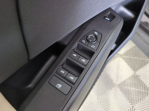 Used 2025 BMW X3 xDrive30i w/ Convenience Package image 10