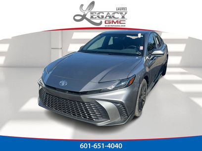 Used 2025 Toyota Camry SE