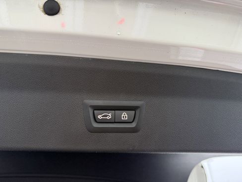 Used 2022 BMW X4 M40i w/ Premium Package image 23