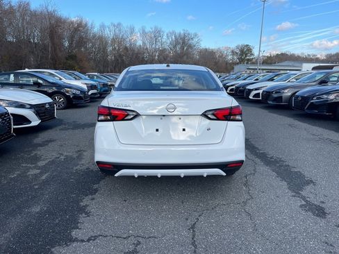 New 2025 Nissan Versa S image 5