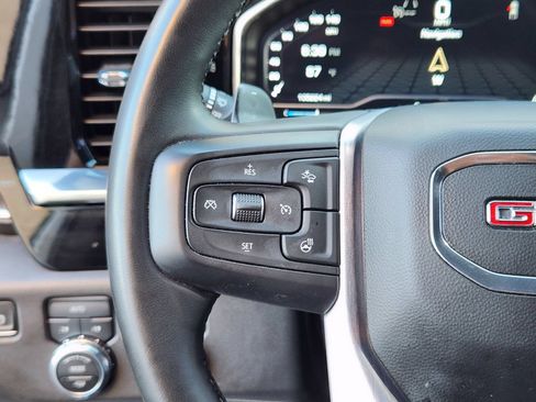 Used 2023 GMC Sierra 1500 Elevation AWD/4WD image 16