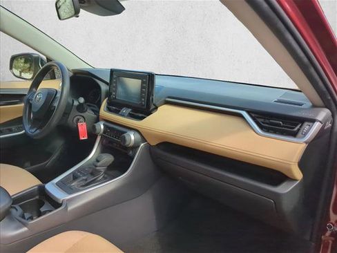 Certified 2019 Toyota RAV4 LE w/ All Weather Liner Package AWD/4WD image 24