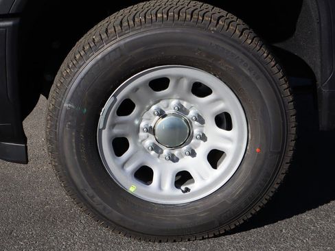 New 2026 GMC Sierra 2500 Pro w/ Convenience Package image 16