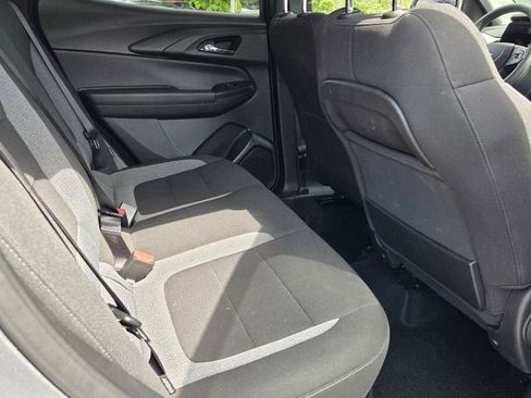 Used 2025 Chevrolet TrailBlazer LT AWD/4WD image 14