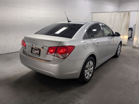 Used 2014 Chevrolet Cruze LS FWD image 7